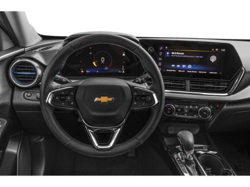 Used 2026 Chevrolet Trax RS w/ Sunroof Package FWD image 10