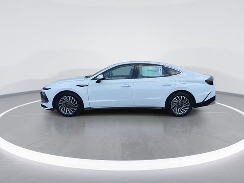 New 2026 Hyundai Sonata SEL FWD image 5