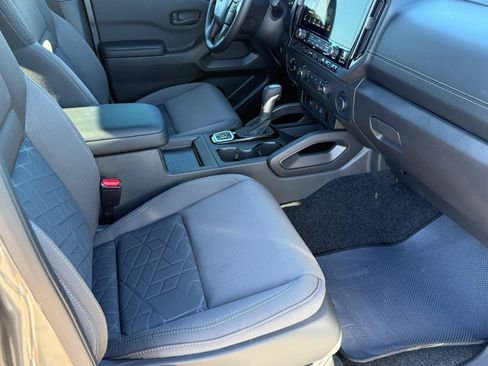 New 2026 Nissan Frontier SV w/ Tow Package image 10