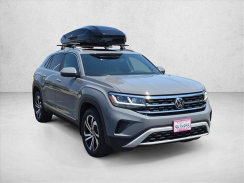 Used 2023 Volkswagen Atlas Cross Sport SEL AWD/4WD image 3