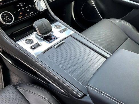 New 2026 Jaguar F-PACE R-Dynamic S AWD/4WD image 7