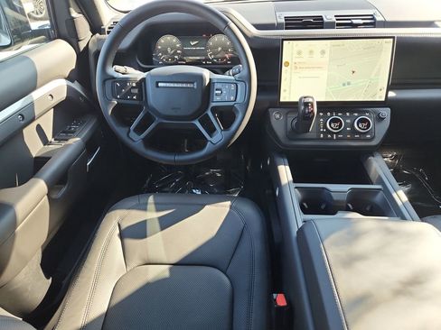 Used 2026 Land Rover Defender 130 S AWD/4WD image 4