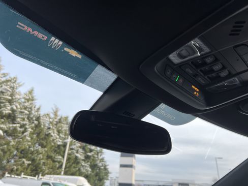 Certified 2023 Buick Enclave Essence w/ Experience Buick Package image 27