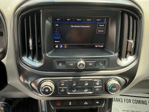 Used 2020 Chevrolet Colorado W/T w/ WT Convenience Package AWD/4WD image 30