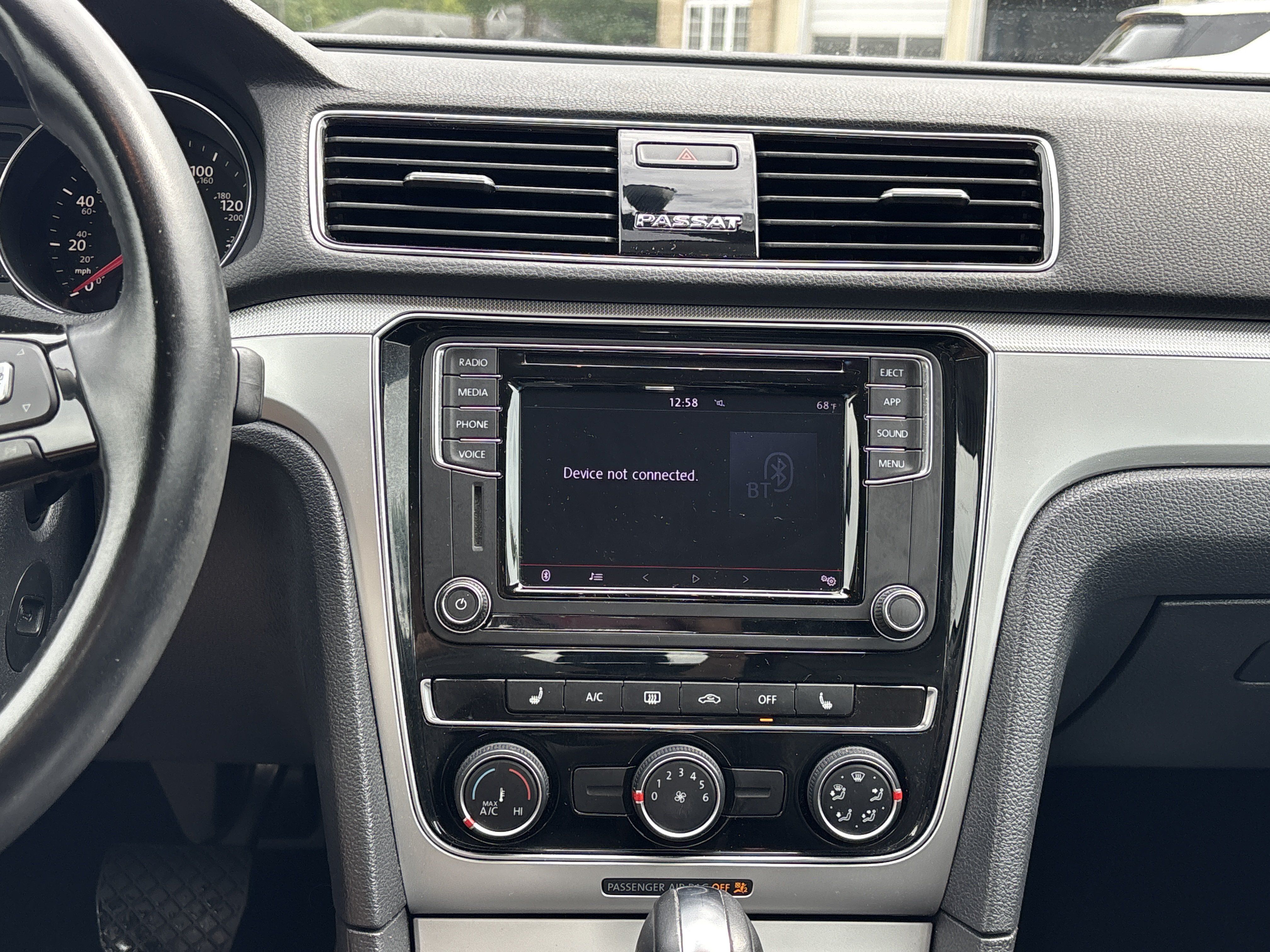 Used 2019 Volkswagen Passat 2.0T Wolfsburg w/ Wheels & Sunroof Package FWD image 21