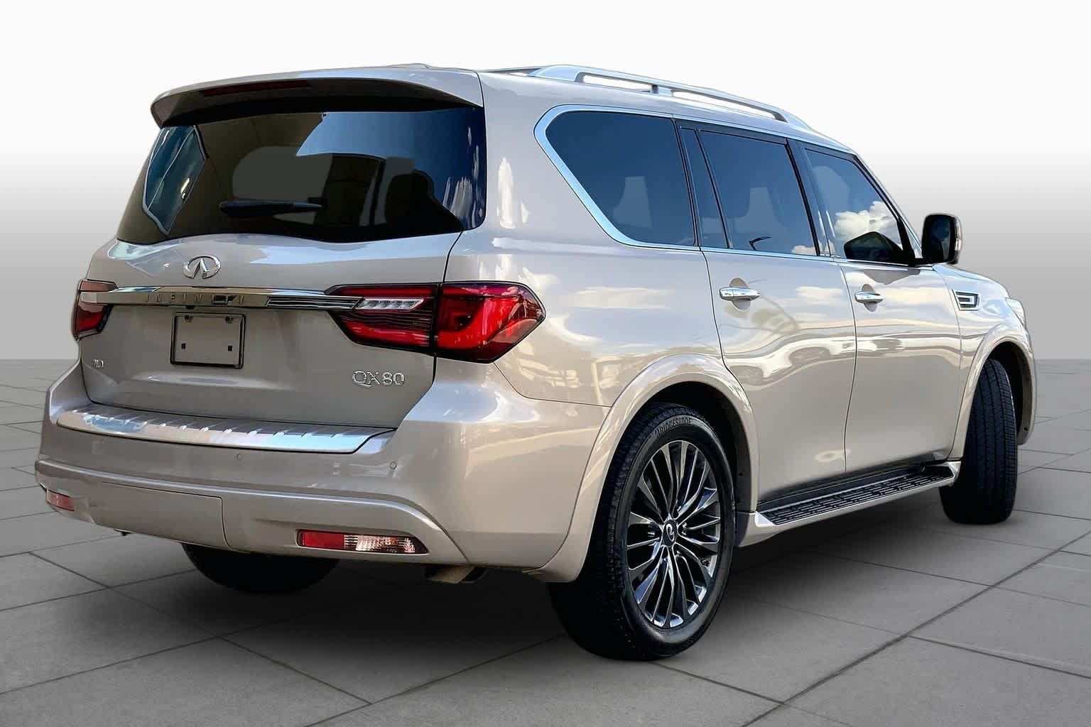 Used 2023 INFINITI QX80 Premium Select w/ Cargo Package AWD/4WD image 13
