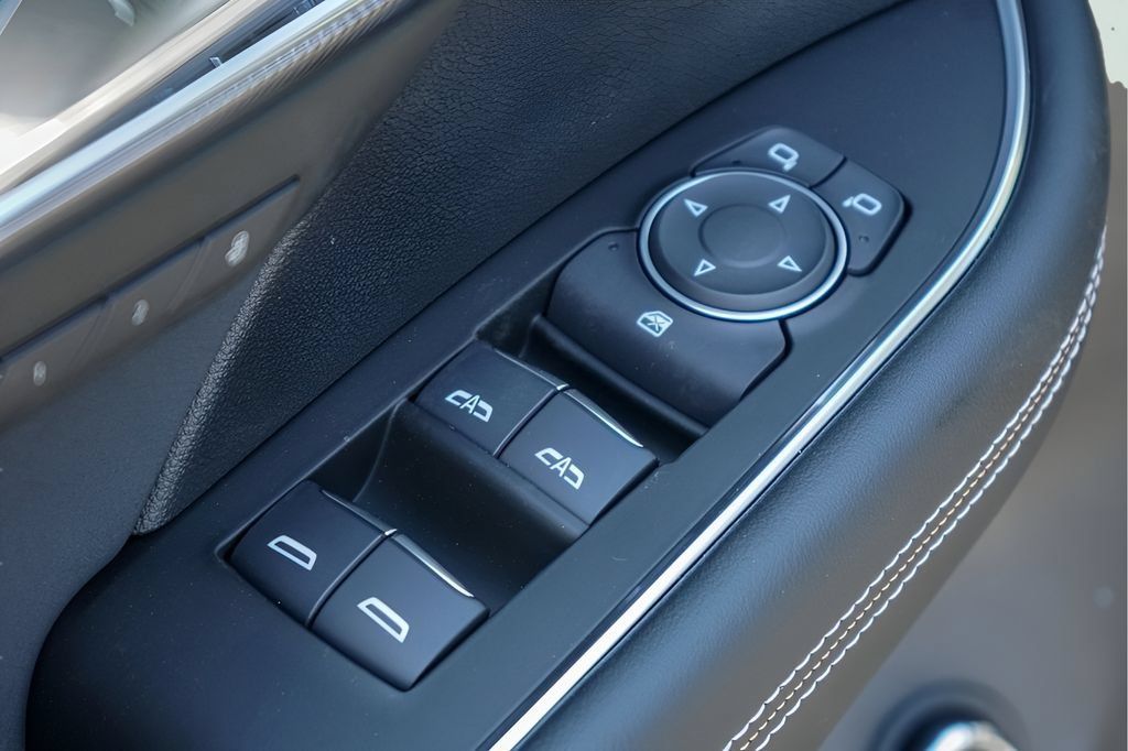 New 2026 Buick Envision Sport Touring AWD/4WD image 17
