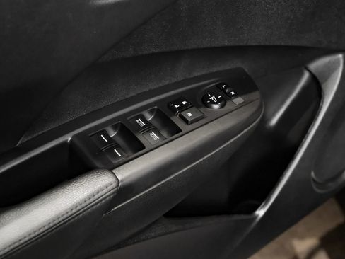 Used 2017 Acura RDX Sport Utility 4D image 40