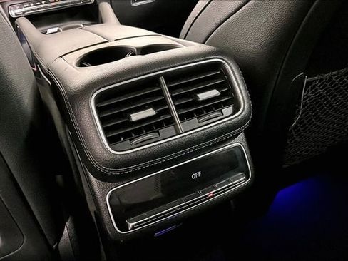 Used 2023 Mercedes-Benz GLS 450 4MATIC image 36