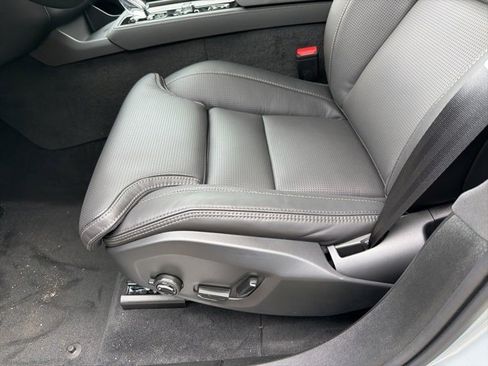 New 2026 Volvo XC90 B6 Ultra image 12