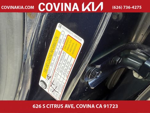 Used 2020 Chevrolet Equinox LT image 32