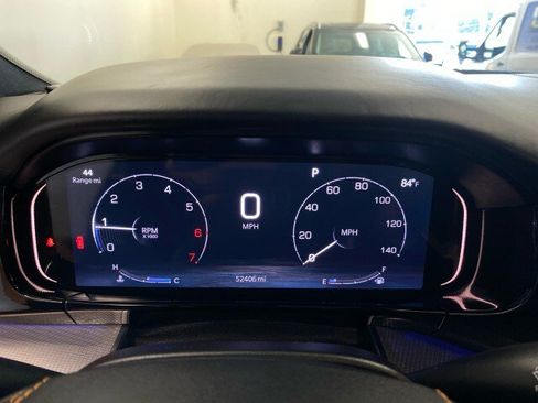 Used 2023 Jeep Grand Wagoneer L Series III AWD/4WD image 23