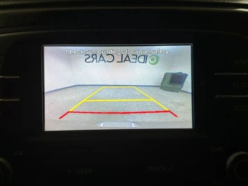 Used 2019 Kia Soul FWD image 14