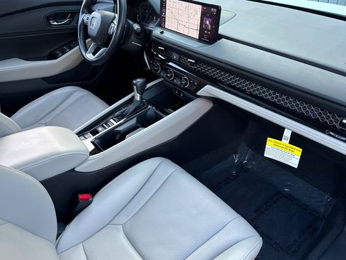 Certified 2023 Honda Accord Touring image 33