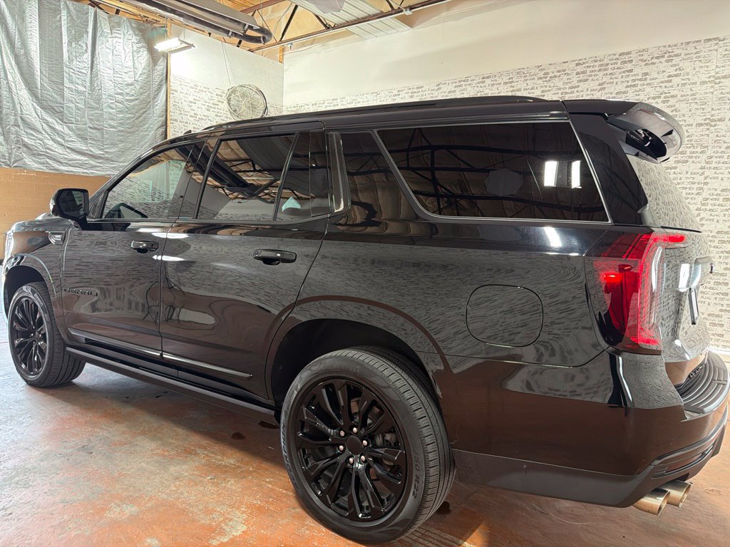 Used 2021 GMC Yukon Denali w/ Denali Premium Package AWD/4WD image 5