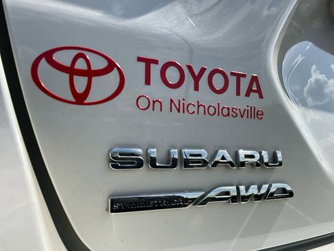 Used 2024 Subaru Crosstrek 2.0i AWD/4WD image 22