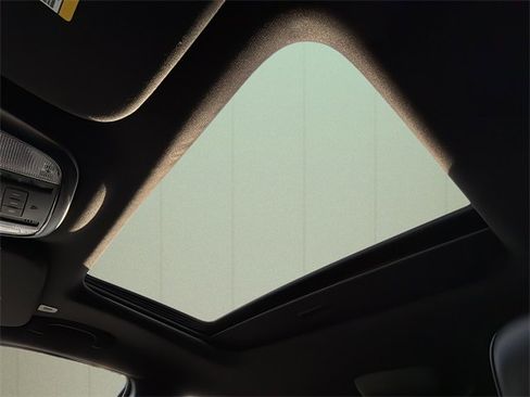 Used 2024 Dodge Durango GT image 36