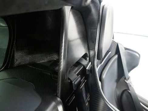 Used 2019 McLaren Senna RWD image 74