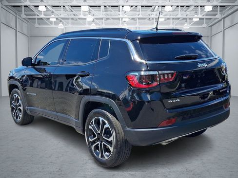 Used 2023 Jeep Compass Limited AWD/4WD image 7