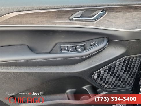 New 2026 Jeep Grand Cherokee Laredo image 21