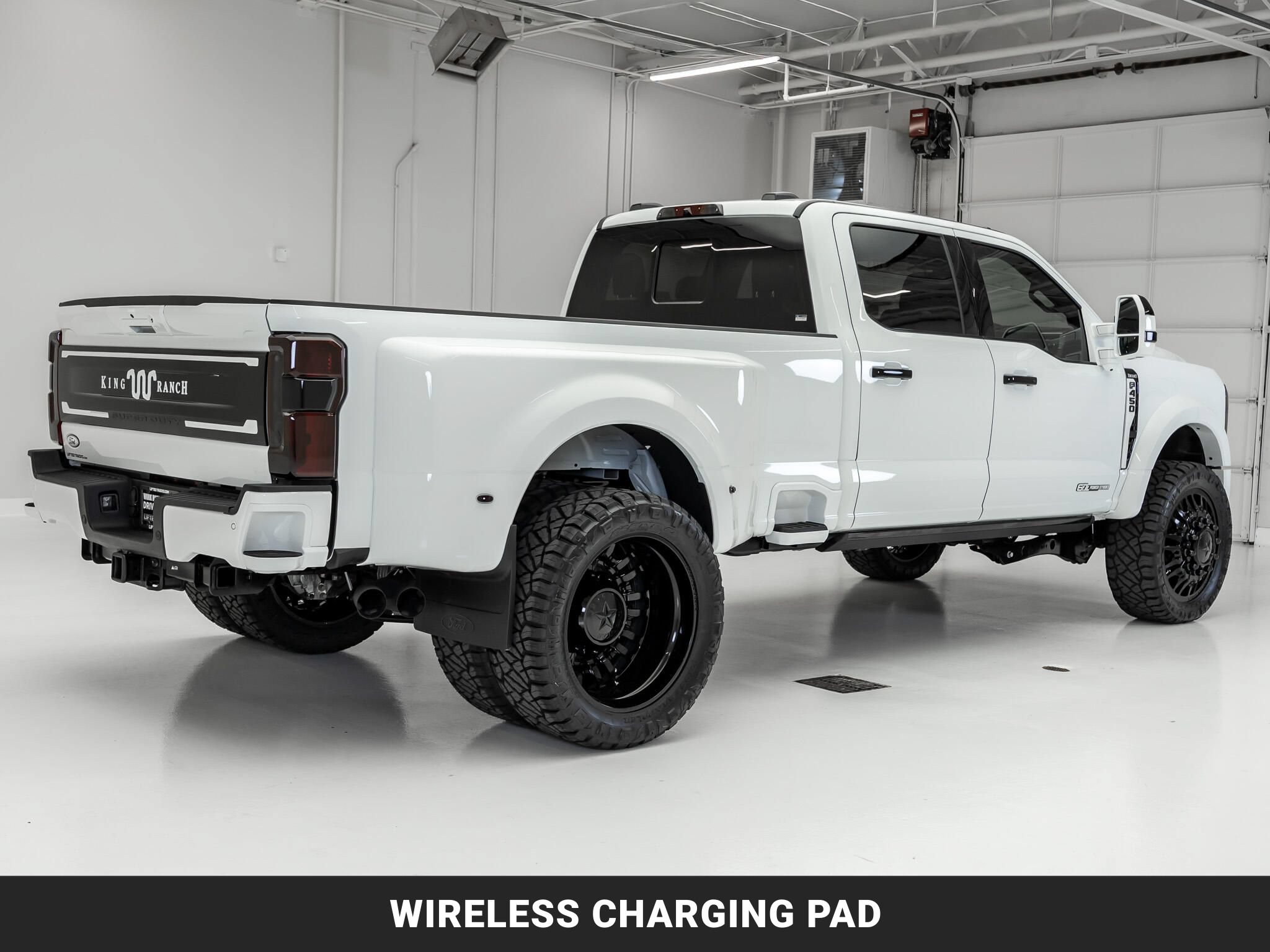 Used 2026 Ford F450 King Ranch w/ Chrome Package AWD/4WD image 10