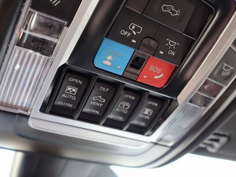 New 2026 RAM 1500 Limited image 32