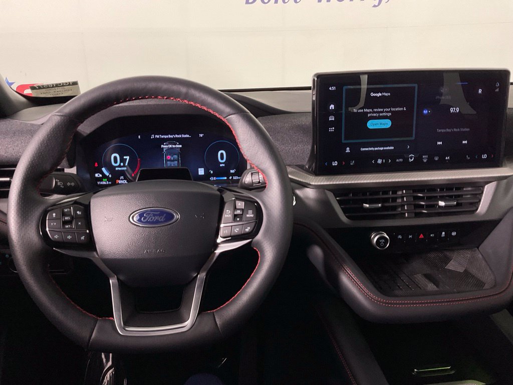 Used 2025 Ford Explorer ST-Line w/ Premium Package RWD image 16