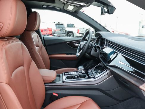 Used 2023 Audi Q8 Premium w/ Convenience Package image 44