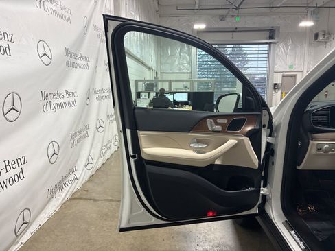 New 2026 Mercedes-Benz GLE 350 4MATIC image 6