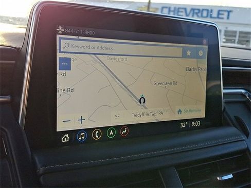 Used 2021 Chevrolet Tahoe Premier w/ Premium Package image 19