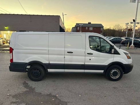 Used 2016 Ford Transit 150 130 Low Roof image 4