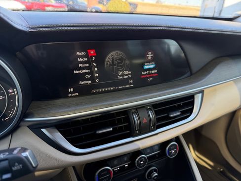 Used 2019 Alfa Romeo Stelvio Ti Lusso w/ Quick Order Package 22X Lusso image 16