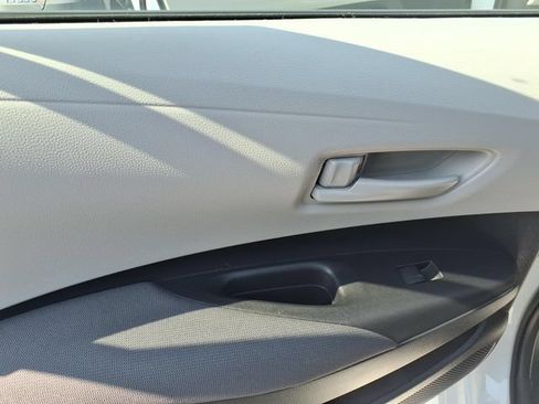 Used 2026 Toyota Corolla LE FWD image 6
