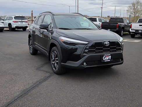 New 2026 Toyota Corolla Cross XLE AWD/4WD image 4