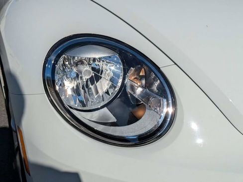 Used 2017 Volkswagen Beetle 1.8T image 10