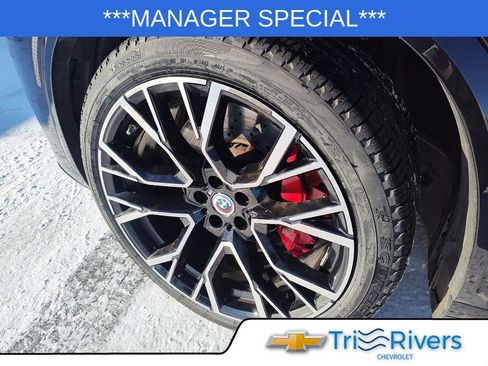 Used 2023 BMW X5 M Competition w/ Competition Package image 10