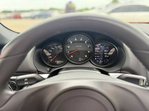 Used 2015 Porsche Boxster RWD image 17