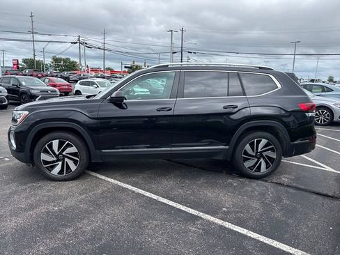 Certified 2025 Volkswagen Atlas SEL AWD/4WD image 8