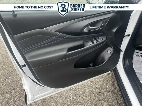 Used 2024 Buick Envista Sport Touring w/ Convenience I Package image 20