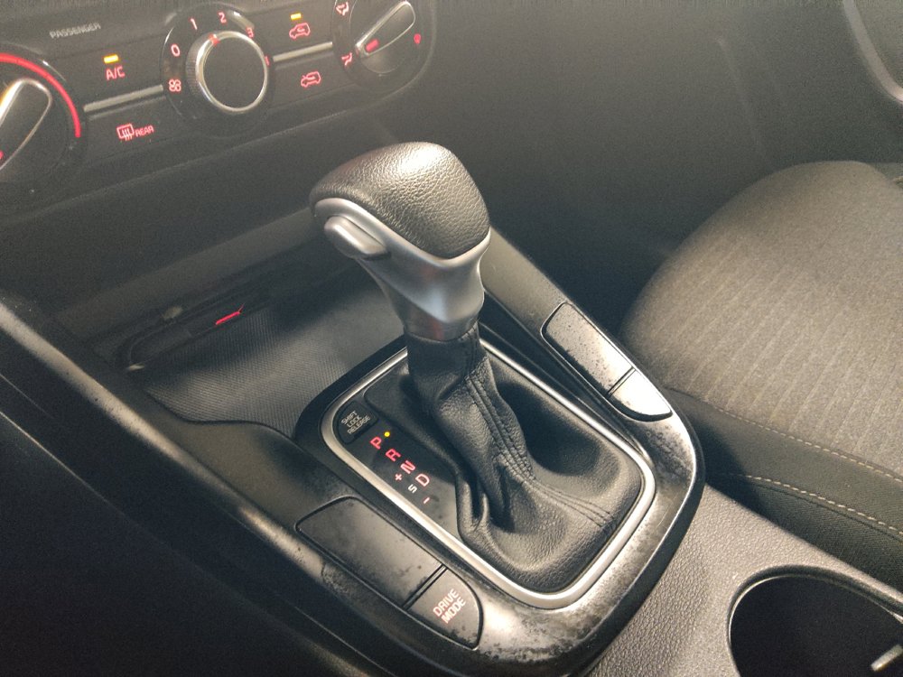 Used 2021 Kia Soul S FWD image 26