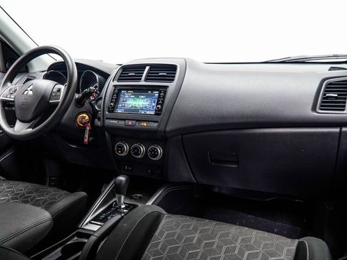 Used 2024 Mitsubishi Outlander Sport ES AWD/4WD image 19