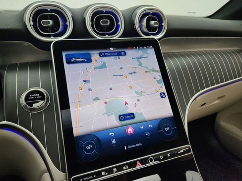 Used 2026 Mercedes-Benz GLC 350e 4MATIC image 12