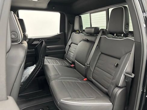 New 2026 GMC Sierra 1500 AT4X AWD/4WD image 43