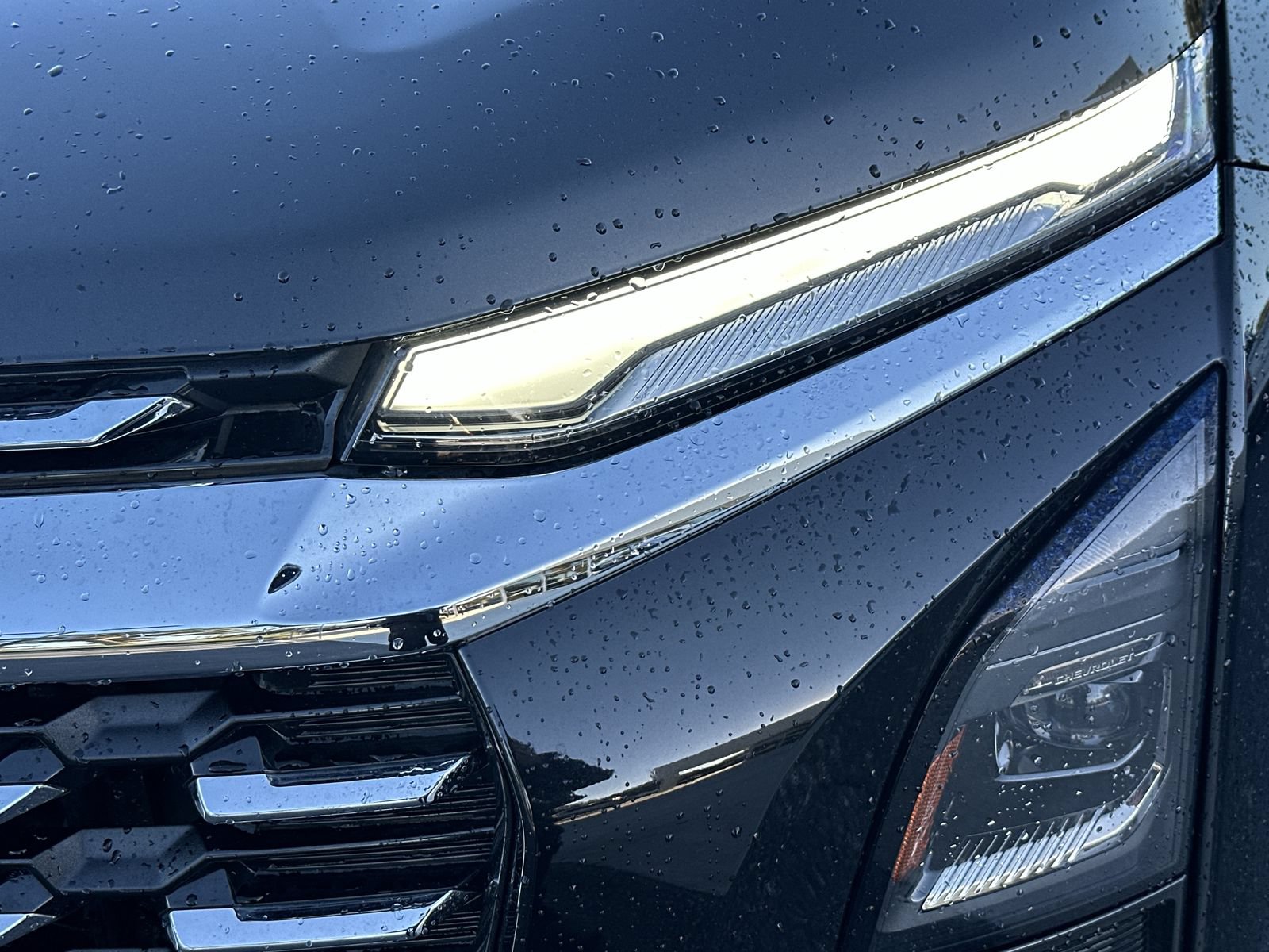 Used 2025 Chevrolet Equinox LT FWD image 11