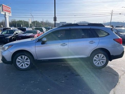 Used 2019 Subaru Outback 2.5i Premium w/ Popular Package #2 image 5