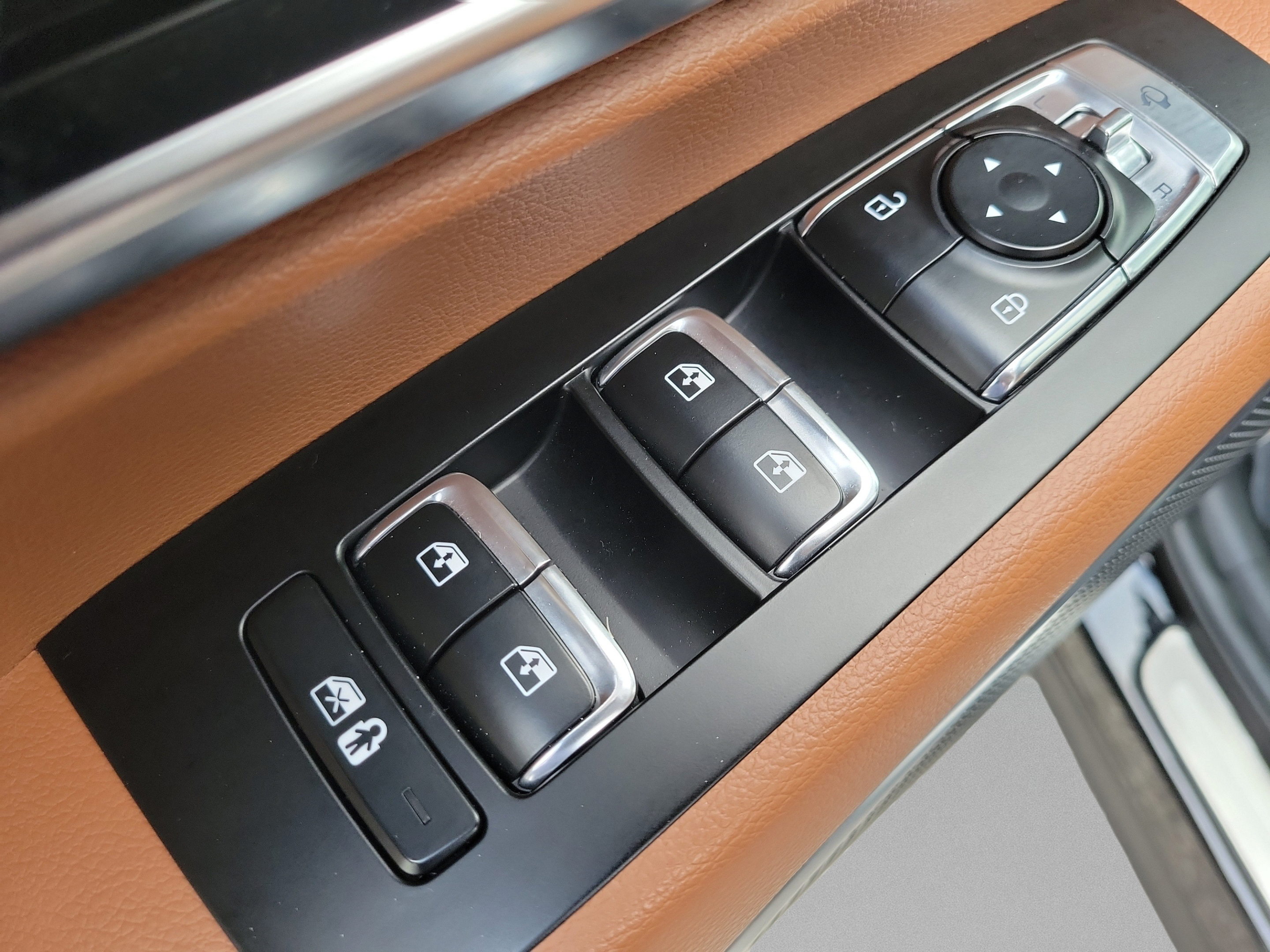 Certified 2025 Kia Telluride SX X-Line AWD/4WD image 14