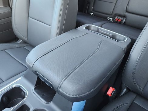 New 2026 GMC Sierra 1500 SLT w/ SLT Premium Plus Package image 31