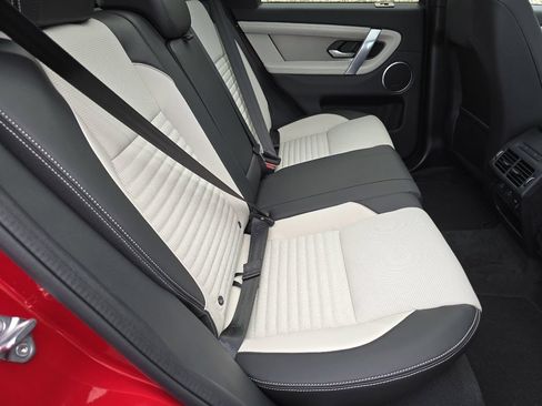 New 2026 Land Rover Discovery Sport Landmark AWD/4WD image 29