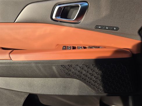 New 2026 Kia Carnival EX image 16