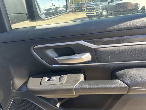 Used 2019 RAM 1500 Big Horn image 14